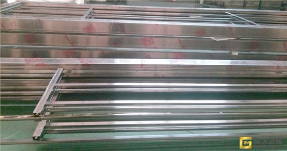 不锈钢隔断产品积压