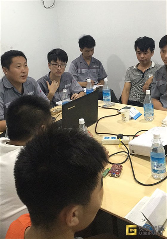 不锈钢屏风安装会议