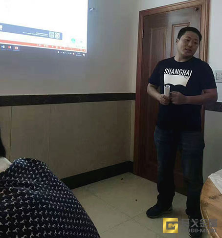 不锈钢屏风会议3