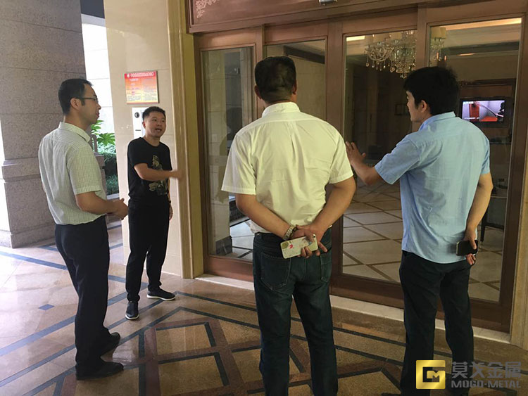 金色黎明不锈钢门套参观
